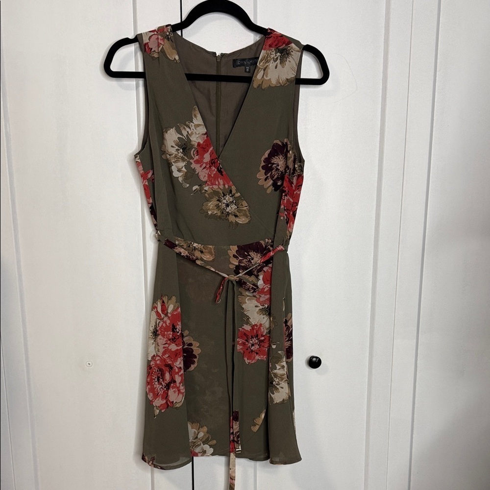 Dynamite Small Olive Cream & Subtle Red Floral Mini Dress - Wrap Style